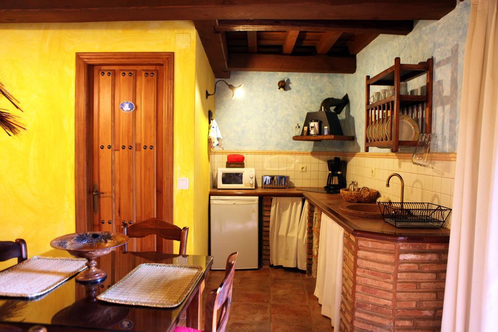 Apartamentos Rurales La Solana Робледильо-де-Гата Экстерьер фото