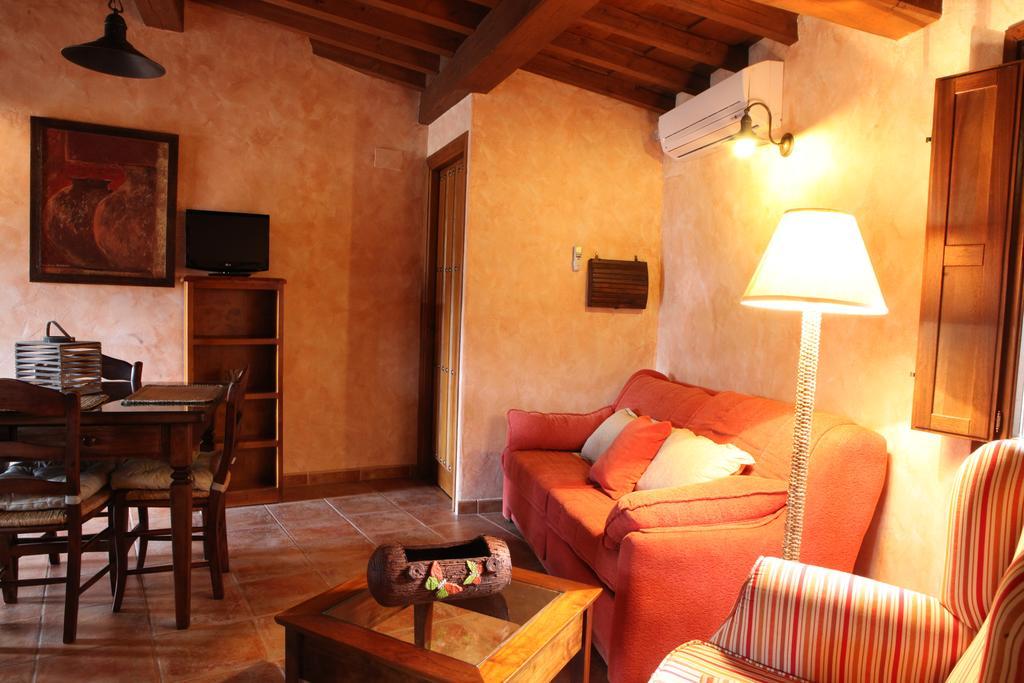Apartamentos Rurales La Solana Робледильо-де-Гата Экстерьер фото